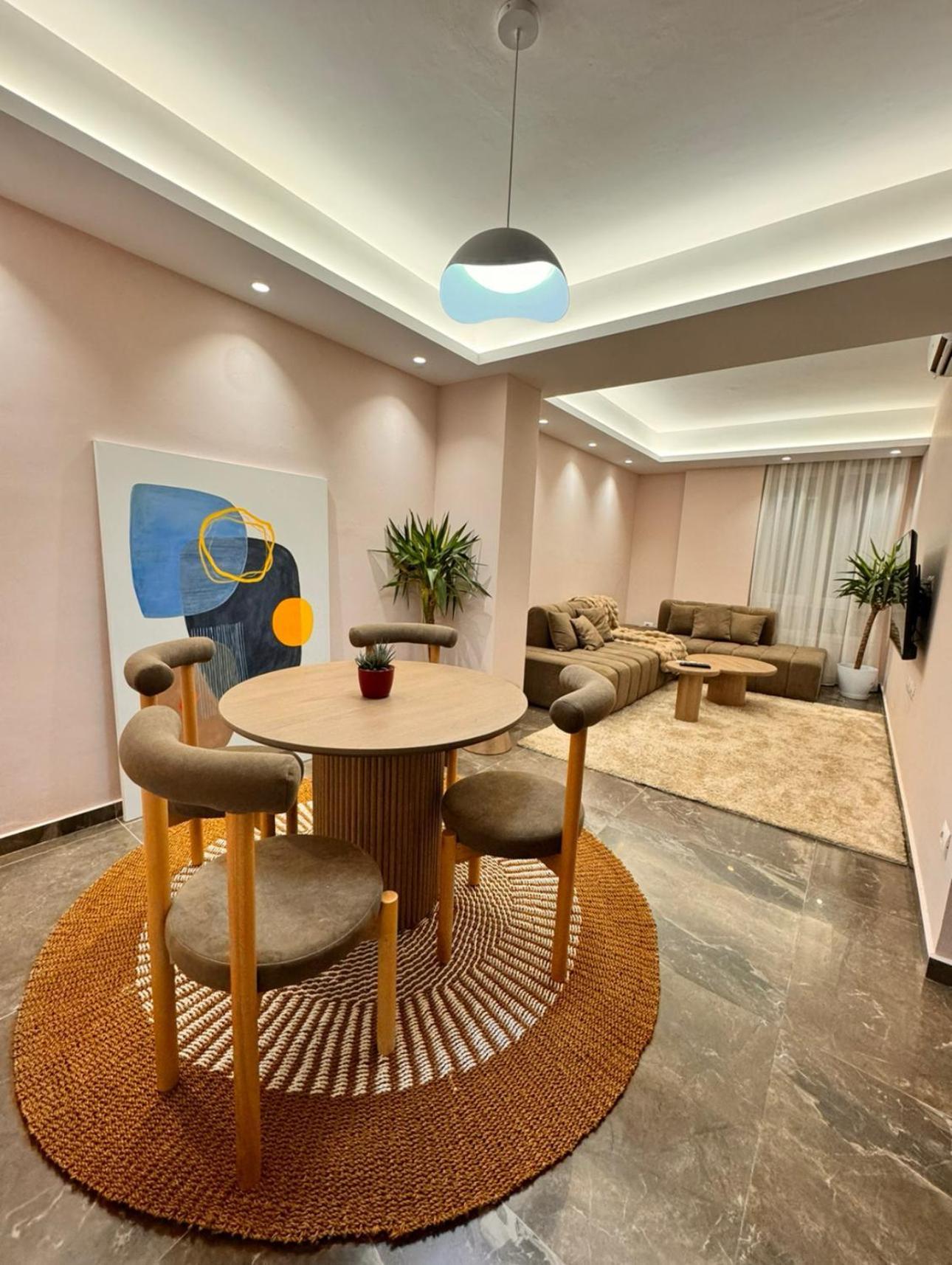 Agate City Center Apartment Tirana Eksteriør billede