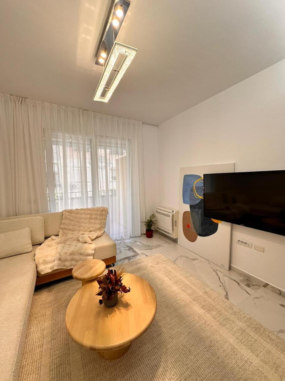Agate City Center Apartment Tirana Eksteriør billede